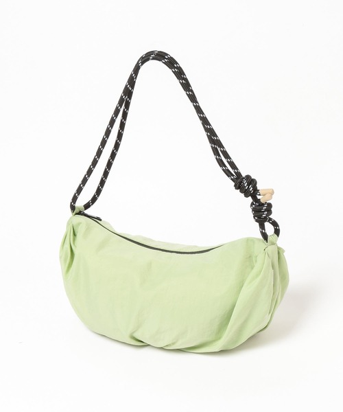 HEREIAM（ヘレイアム）の「【HEREIAM】ユニセックス＆軽量/スポーティーZIP BAG（ショルダーバッグ・レディース・ブラック/ライム/ダークブラウン・FREE）」の13枚目の写真