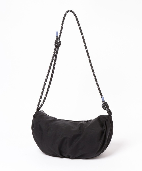 HEREIAM（ヘレイアム）の「【HEREIAM】ユニセックス＆軽量/スポーティーZIP BAG（ショルダーバッグ・レディース・ブラック/ライム/ダークブラウン・FREE）」の17枚目の写真