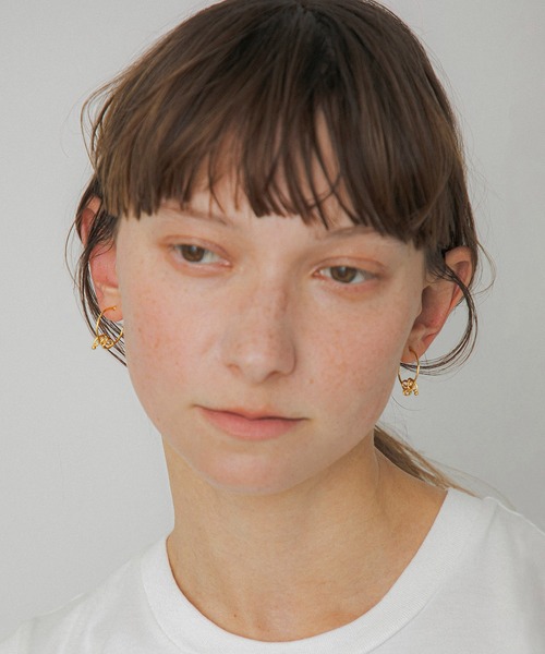 LAPUIS(ラピュイ)の「LAPUIS(ラピュイ)Oui pierced earrings(ピアス(両耳用)・レディース・ゴールド/マルチ・FREE)」の10枚目の写真