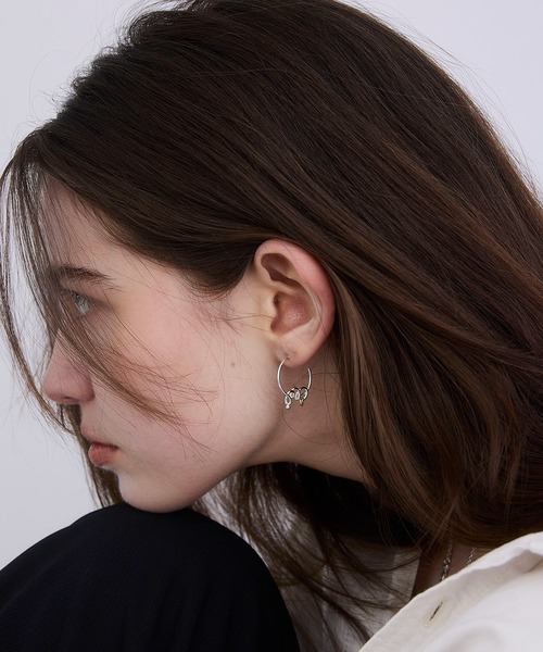 LAPUIS(ラピュイ)の「LAPUIS(ラピュイ)Oui pierced earrings(ピアス(両耳用)・レディース・ゴールド/マルチ・FREE)」の15枚目の写真