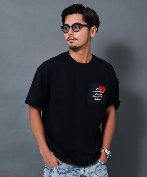 ARULE(アルール)の「『ARULE/アルール』半袖Tシャツ ラブリーロゴ【GC】(Tシャツ/カットソー・メンズ・ブラック/ピンク/ホワイト・L/M)」の1枚目の写真