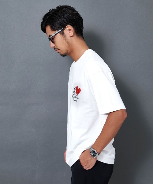 ARULE(アルール)の「『ARULE/アルール』半袖Tシャツ ラブリーロゴ【GC】(Tシャツ/カットソー・メンズ・ブラック/ピンク/ホワイト・L/M)」の5枚目の写真