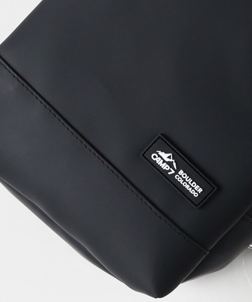 CAMP7(キャンプセブン)の「ミニマルスリングバッグ(ボディバッグ/ウエストポーチ・メンズ・チャコールグレー/ブラック/グレー・99)」の10枚目の写真