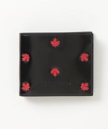 DSQUARED2（ディースクエアード）の「Maple Leaf Tri-Fold Wallets/0262（財布）」