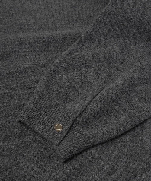 CULLNI(クルニ)の「Super 180s Fine Merino Wool Front Fly Knit Jacket(カーディガン/ボレロ・メンズ・ブラウン/グレー/ライトブルー・1/2)」の9枚目の写真