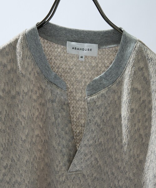 ABAHOUSE(アバハウス)の「CREPE JERSEY ヘンリーネック スキッパーTシャツ(Tシャツ/カットソー・メンズ・ブラック/ブラウン/グレー/グレイッシュベージュ・46/48)」の10枚目の写真