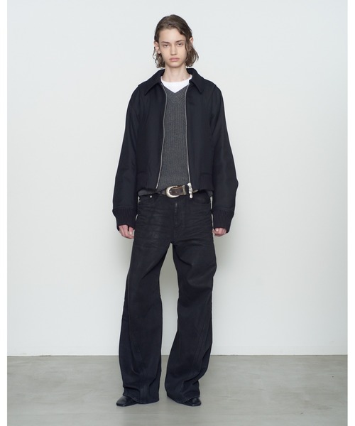 NVRFRGT(ネヴァーフォーゲット)の「ZIP UP PADDED SHORT BOMBER JACKET(ブルゾン・メンズ・ブラック/ブラウン・2/1)」の6枚目の写真
