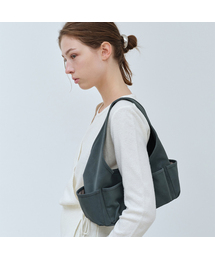 ポニショルダーバッグ Poni Shoulder Bag