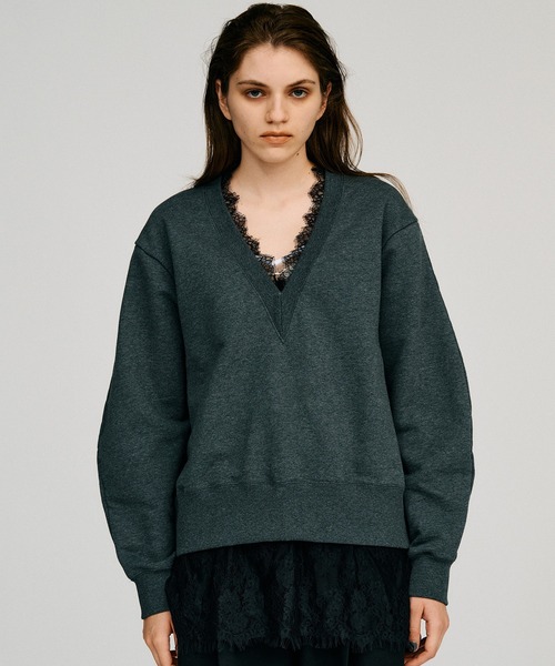 PRANK PROJECT(プランクプロジェクト)の「【2026Autumn Pre-Order】Vネックレーススウェット / V-Neck Lace Sweatshirt(スウェット・レディース・グレー/ホワイト/チャコールグレー・FREE)」の3枚目の写真