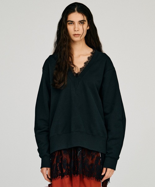 PRANK PROJECT(プランクプロジェクト)の「【2026Autumn Pre-Order】Vネックレーススウェット / V-Neck Lace Sweatshirt(スウェット・レディース・グレー/ホワイト/チャコールグレー・FREE)」の1枚目の写真