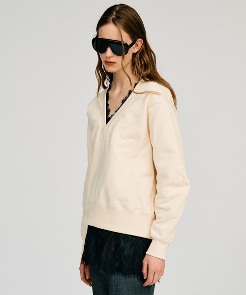PRANK PROJECT(プランクプロジェクト)の「【2026Autumn Pre-Order】Vネックレーススウェット / V-Neck Lace Sweatshirt(スウェット・レディース・グレー/ホワイト/チャコールグレー・FREE)」の13枚目の写真