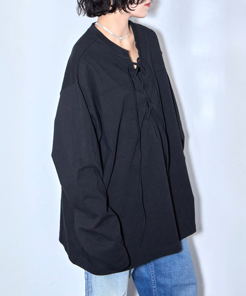 CITYSHOP（シティーショップ）の「《追加2》[THE MOOD]レースアップロングTシャツ（Tシャツ/カットソー・レディース・ホワイト/ブラック・FREE）」の2枚目の写真