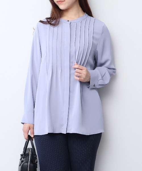 fleur by mint breeze(フルールバイミントブリーズ)の「【L~5L 大きいサイズ】バンドカラーフロントタックシャツ(シャツ/ブラウス・レディース・ライトグレー/ブルー/ネイビー・LL/4L/3L/5L)」の3枚目の写真