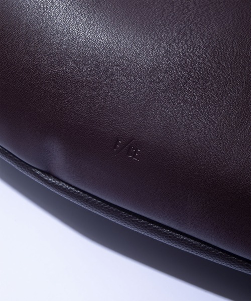 F/CE. (エフシーイー)の「F/CE. TECH LEATHER BIG SHOULDER TOTE / エフシーイー テックレザー ビッグ ショルダー トート(ショルダーバッグ・レディース・ブラウン/ブラック・FREE)」の10枚目の写真