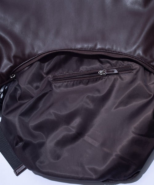 F/CE. (エフシーイー)の「F/CE. TECH LEATHER BIG SHOULDER TOTE / エフシーイー テックレザー ビッグ ショルダー トート(ショルダーバッグ・レディース・ブラウン/ブラック・FREE)」の16枚目の写真