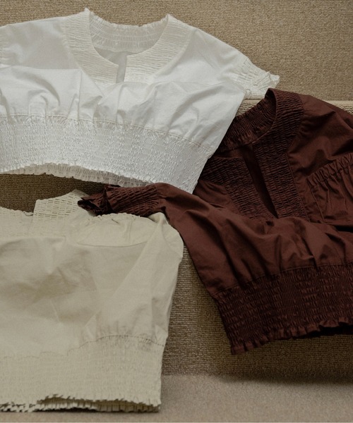 lawgy(ラウジー)の「shirring pocket point vest blouse / シャーリングポケットポイントベストブラウス(シャツ/ブラウス・レディース・アイボリー系/ホワイト/ブラウン系・FREE)」の19枚目の写真