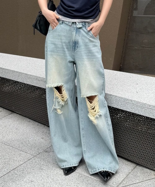 RAY CASSIN（レイカズン）の「【S・Mサイズ展開 】ダメージ折り返しワイドデニムパンツ（デニムパンツ・レディース・スカイブルー/ブルー系その他2/ベージュ・S/M）」の8枚目の写真