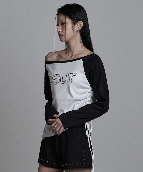 as you are(アズユーアー)の「◇ASYOUARE◇ブランド直輸入正規品/AU ボートネック シャーリング ロングスリーブ AU BOAT NECK SHIRRING LONG SLEEVE(Tシャツ/カットソー・レディース・ホワイト/グレー・FREE)」の3枚目の写真