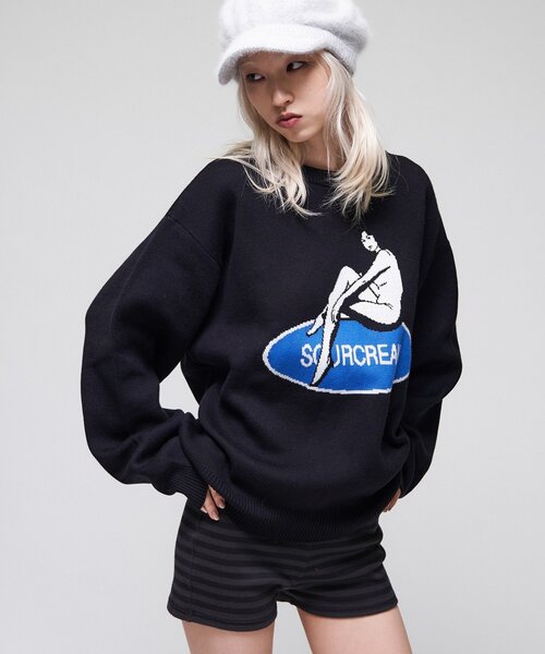 Sourcream(サワークリーム)の「【26AW LOOK掲載品番】【Sourcream】girlジャガードニット(ニット/セーター・レディース・ブラック/ライトグレー/サックスブルー・FREE)」の7枚目の写真