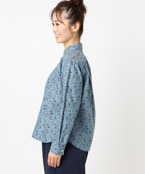 LAURA ASHLEY(ローラアシュレイ)の「【コットン100%/日本製/ワンマイルウエア】ロサ サンクタ柄 ダンガリーブラウス(シャツ/ブラウス・レディース・ブルー系・40/38)」の7枚目の写真