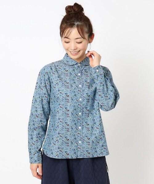 LAURA ASHLEY(ローラアシュレイ)の「【コットン100%/日本製/ワンマイルウエア】ロサ サンクタ柄 ダンガリーブラウス(シャツ/ブラウス・レディース・ブルー系・40/38)」の3枚目の写真