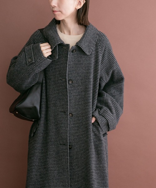 ITEMS URBANRESEARCH(アイテムズ アーバンリサーチ)の「尾州ウールスタンドカラーコート(チェスターコート・レディース・ブラック/ブラウン/グレー系その他・FREE)」の4枚目の写真
