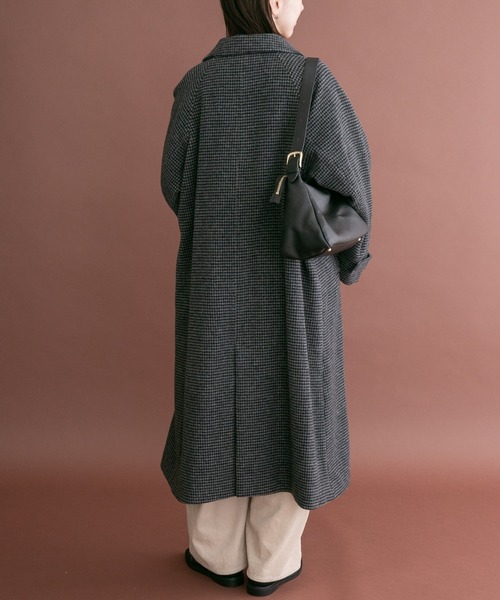 ITEMS URBANRESEARCH(アイテムズ アーバンリサーチ)の「尾州ウールスタンドカラーコート(チェスターコート・レディース・ブラック/ブラウン/グレー系その他・FREE)」の7枚目の写真