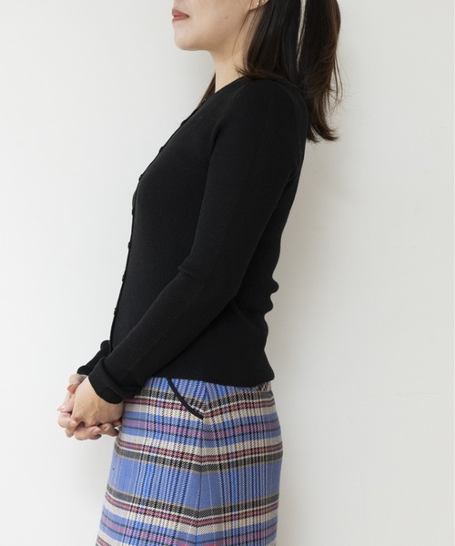 JOCOSA(ジョコサ)の「メリノウール混 リブニットカーディガン(カーディガン/ボレロ・レディース・ブラック/グレー/チャコール/ブラウン/ホワイト・FREE)」の7枚目の写真