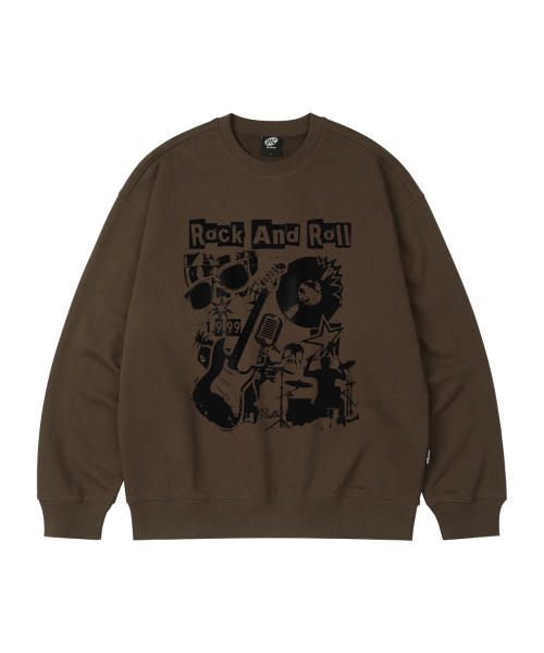 WILDROCK(ワイルドロック)の「ロックコラージュ オーバーサイズ スウェット_9 COL(スウェット・メンズ・ブラック/ベージュ/ネイビー/ブラウン/ピンク/ブルー/アイボリー/ダークグレー/チャコール・SMALL/MEDIUM/LARGE)」の14枚目の写真