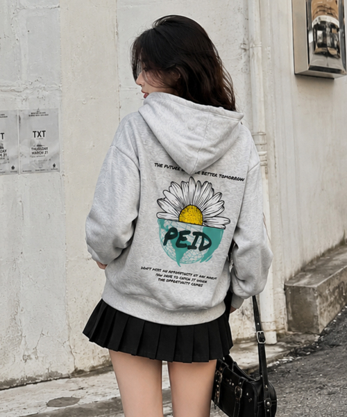 PEID（ペイド）の「PD HALF DAISY フードパーカー 2カラー（パーカー・レディース・ブラック/グレー・1/2/4/3/5）」の4枚目の写真