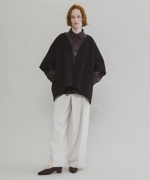 LAATO(ラート)の「rever poncho coat(ポンチョ・レディース・ボルドー/ライトグレー・FREE)」の18枚目の写真