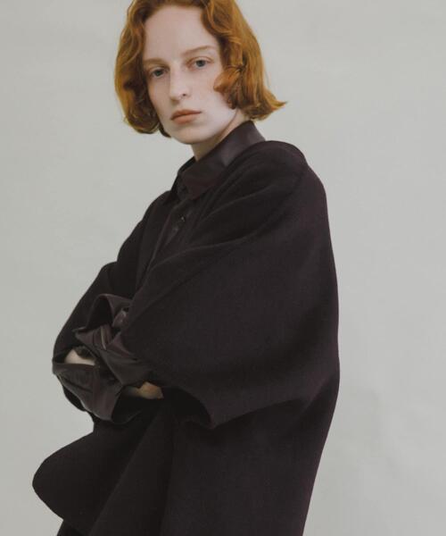 LAATO(ラート)の「rever poncho coat(ポンチョ・レディース・ボルドー/ライトグレー・FREE)」の21枚目の写真
