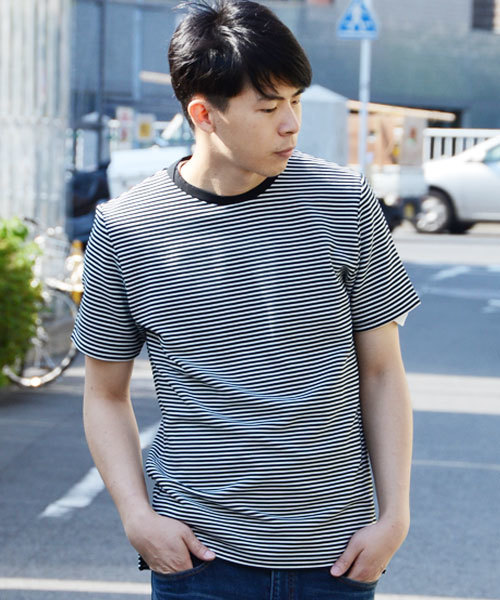 KATHARINE HAMNETT LONDON （キャサリンハムネットロンドン）の「RIPPLE BORDER SHORT / リップルボーダー ショート（Tシャツ/カットソー・メンズ・ブラック/グレー・S/L/M）」の10枚目の写真