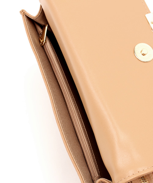 NATURAL BEAUTY BASIC（ナチュラルビューティーベーシック）の「マルチウォレットショルダーバッグ（ショルダーバッグ・レディース・ベージュ/イエロー/ボルドー/ブラック・ﾌﾘ-）」の10枚目の写真