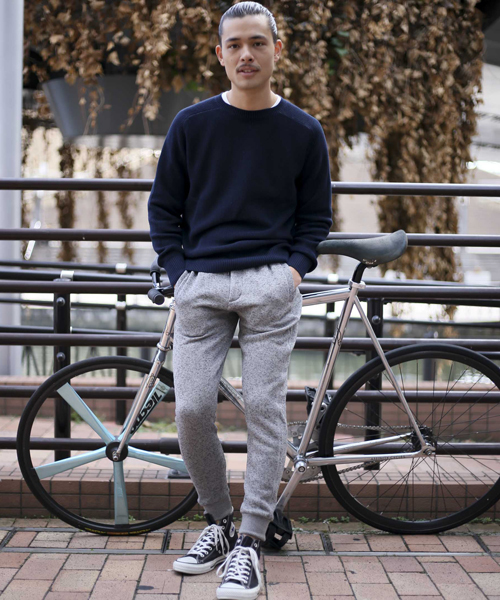 Denime（ドゥニーム）の「片畦クルーネックニット（ニット/セーター・メンズ・カーキ/グレー/ネイビー・MEDIUM/LARGE/X-LARGE）」の12枚目の写真