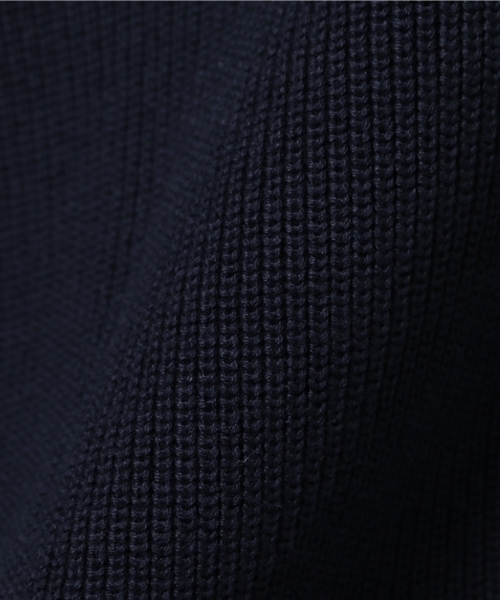 Denime（ドゥニーム）の「片畦クルーネックニット（ニット/セーター・メンズ・カーキ/グレー/ネイビー・MEDIUM/LARGE/X-LARGE）」の8枚目の写真