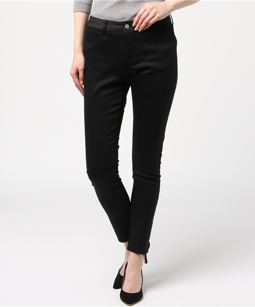 ikka（イッカ）の「スキニーパンツ（その他パンツ・レディース・ライトグレー/ベージュ/ブルー系その他/ブラック/ホワイト/ピンク・MEDIUM/LARGE/SMALL）」の3枚目の写真