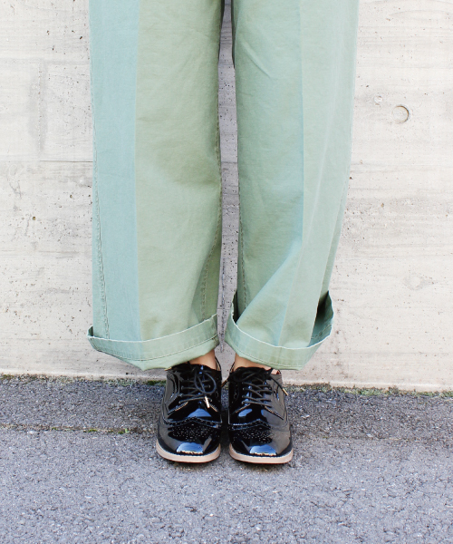 mysty woman（ミスティウーマン）の「メダリオンレースアップシューズ（ドレスシューズ・レディース・ブラック/グレー/ダークブラウン・LARGE/MEDIUM）」の4枚目の写真