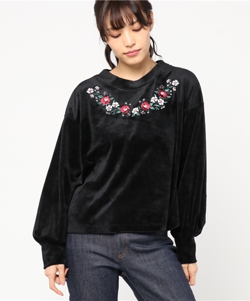 one after another NICE CLAUP(ワンアフターアナザーナイスクラップ)の「べロア刺繍PO(Tシャツ/カットソー・レディース・レッド系その他/ライトグレー/ブラック・FREE)」の18枚目の写真