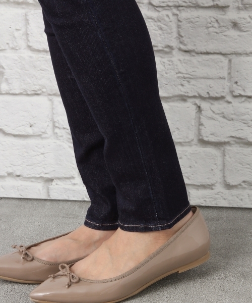 LEPSIM（レプシィム）の「マタニティ/ストレッチデニムスリムパンツ　738161（マタニティウェア/グッズ・レディース・ブルー系その他/ブルー/ワンウォッシュ/オフホワイト・SMALL/LARGE/MEDIUM）」の8枚目の写真