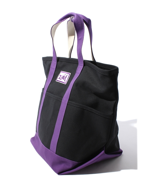 X-girl(エックスガール)の「BASIC BIG CANVAS BAG(トートバッグ・レディース・ホワイト/ブラック/レッド・ONE SIZE)」の4枚目の写真