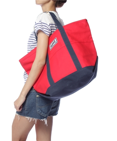 X-girl(エックスガール)の「BASIC BIG CANVAS BAG(トートバッグ・レディース・ホワイト/ブラック/レッド・ONE SIZE)」の14枚目の写真