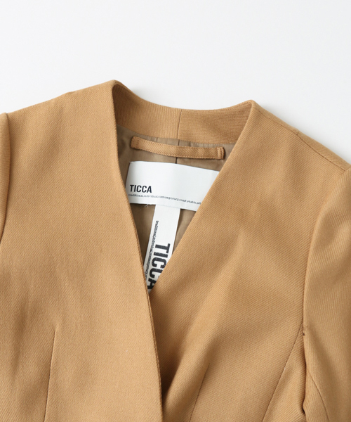 URBAN RESEARCH（アーバンリサーチ）の「TICCA×URBAN RESEARCH　別注ソリッドノーカラージャケット（ノーカラージャケット・レディース・キャメル・FREE）」の6枚目の写真