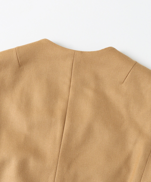 URBAN RESEARCH（アーバンリサーチ）の「TICCA×URBAN RESEARCH　別注ソリッドノーカラージャケット（ノーカラージャケット・レディース・キャメル・FREE）」の10枚目の写真