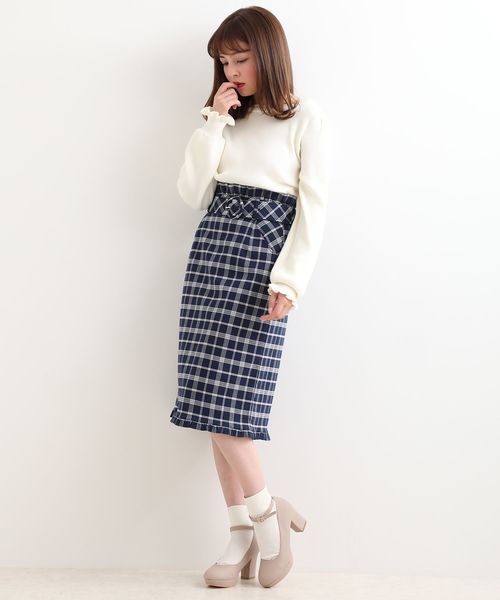 MAJESTIC LEGON（マジェスティックレゴン）の「ヘムフリルチェックIラインスカート（スカート・レディース・ピンク系その他2/ホワイト系その他2/ブルー系その他4・MEDIUM）」の5枚目の写真