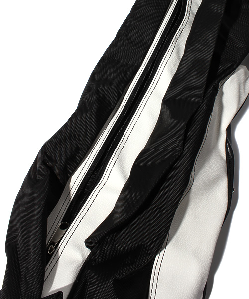 BEAMS GOLF（ビームスゴルフ）の「JONES / GOLF BAG（ショルダーバッグ・メンズ・グリーン/ブラック/レッド・ONE SIZE）」の9枚目の写真