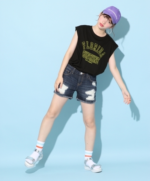 repipi armario（レピピ アルマリオ）の「カレッジシシュウロゴノースリーブ（Tシャツ/カットソー・キッズ・ホワイト/ブラック/グリーン・SMALL/MEDIUM/LARGE/X-SMALL）」の4枚目の写真