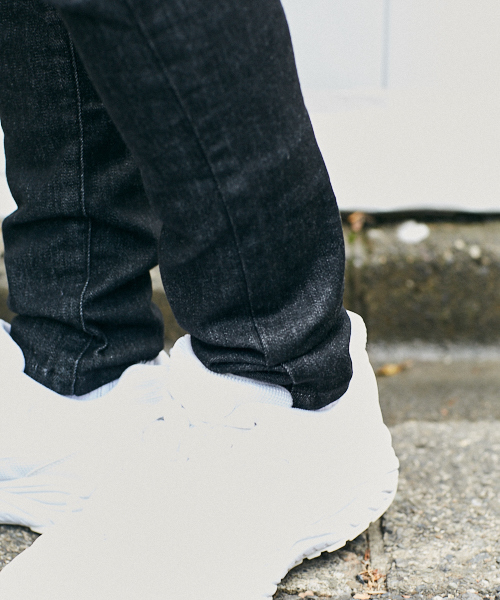 kutir（クティール）の「ultla stretch skinny /ウルトラストレッチ ダメージスキニーパンツ（デニムパンツ・メンズ・ブラック/ブラック系その他・SMALL/MEDIUM/LARGE）」の16枚目の写真