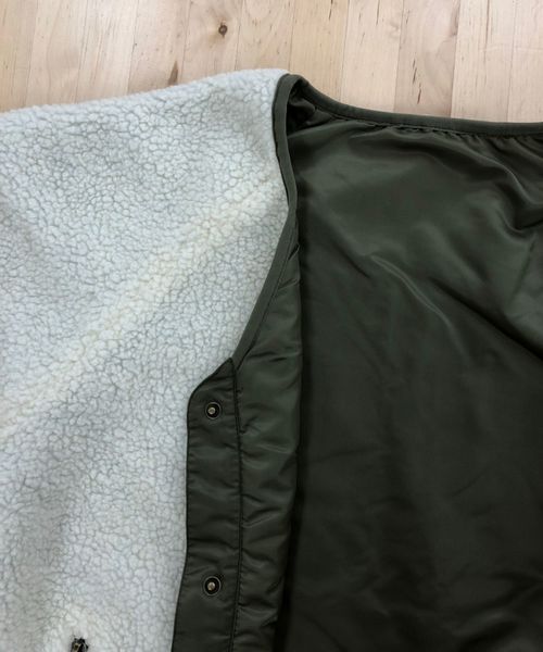 tiptop(ティップトップ)の「ボアナイロンリバーシブルブルゾン(ブルゾン・レディース・ブラック/オフホワイト/グレイッシュベージュ/キナリ・FREE)」の12枚目の写真