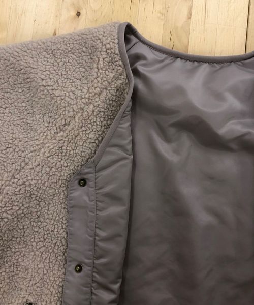 tiptop(ティップトップ)の「ボアナイロンリバーシブルブルゾン(ブルゾン・レディース・ブラック/オフホワイト/グレイッシュベージュ/キナリ・FREE)」の14枚目の写真
